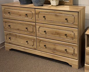 Dresser & Mirror