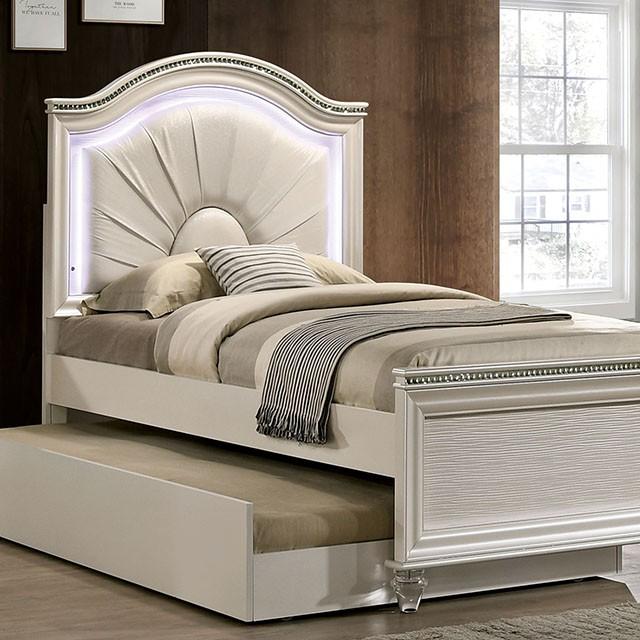 Pearl White