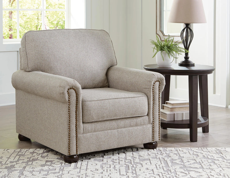 Gaelon Chair