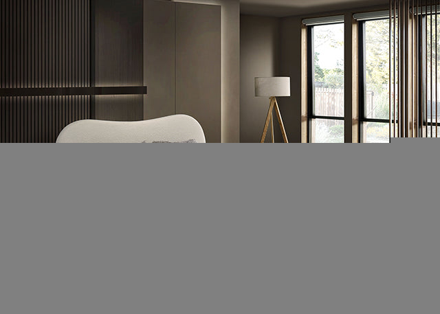 Grimsby E.King Bed