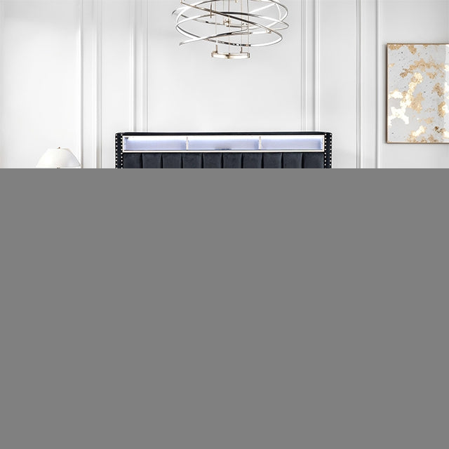 Farese Queen Bed w/ 2 Nightstands